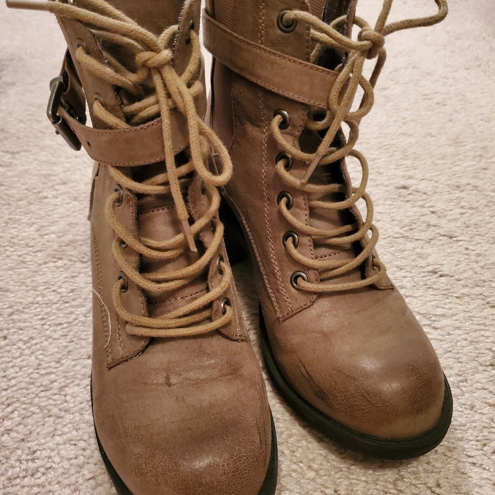 Nude heeled booties